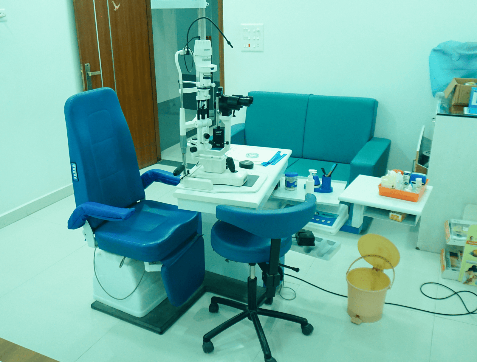 Doctor Room01 (1)-min